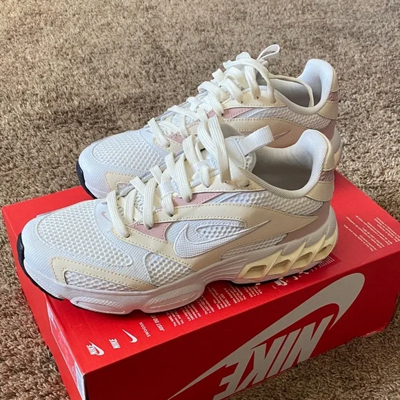 Nike | NIB Women's Nike Zoom Air Fire Sneakers - Picture 2 of 11